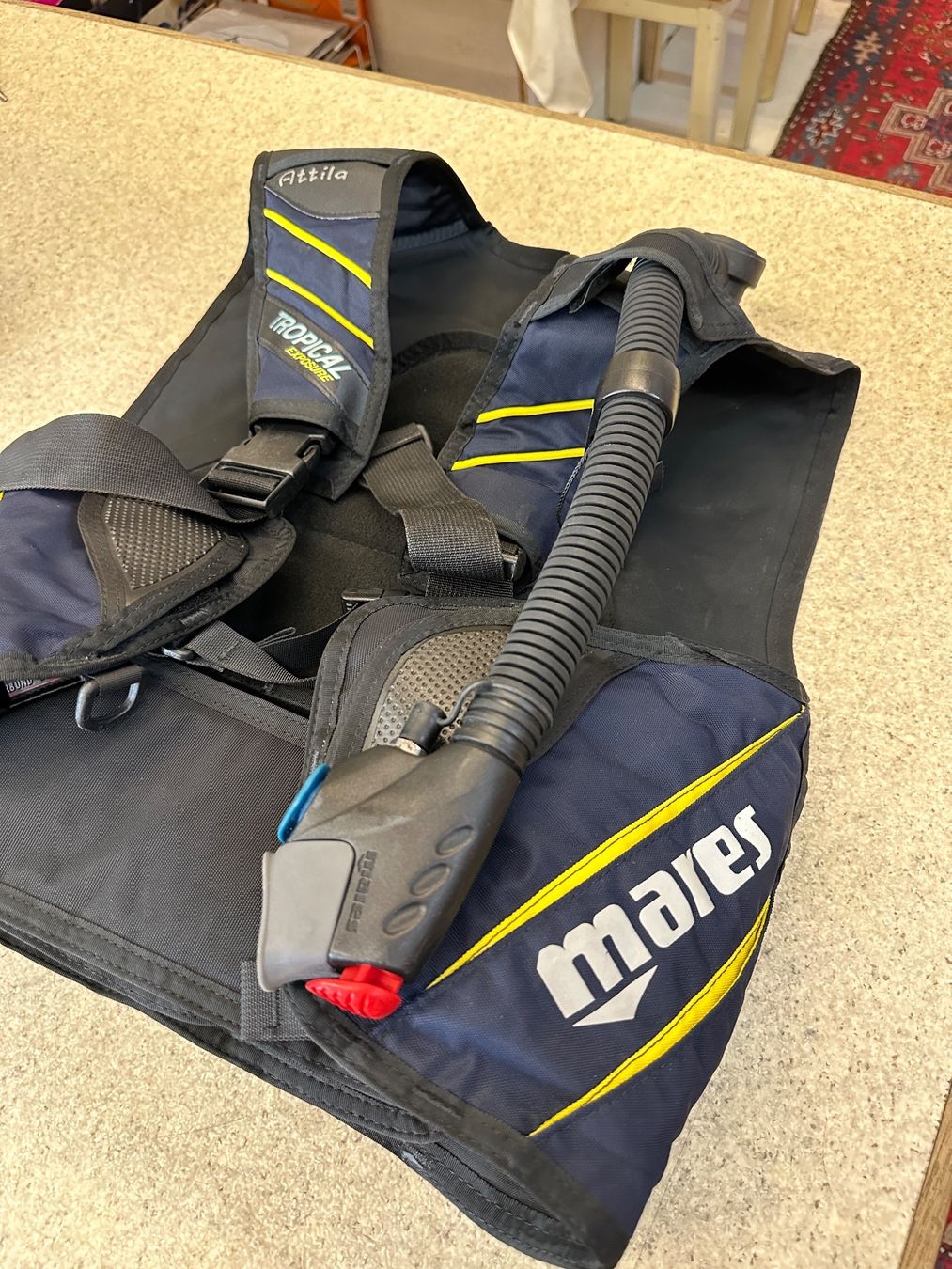 Mares Tauchanzüge: Mares BCD Tarierjacket #L - Tarier Weste Tauch Ausrüstung – Gebraucht aus Reiden von Zofi-Brocki 3