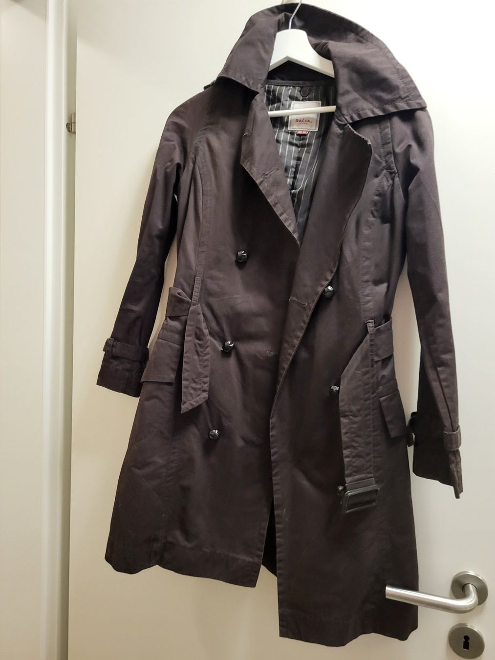 Cappotti: Trench coat Salsa – Usato da la tour de peilz venduto da alegre02
