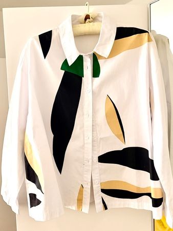 Damen Hemd Weiss mit Druck Grösse M/L, neu
