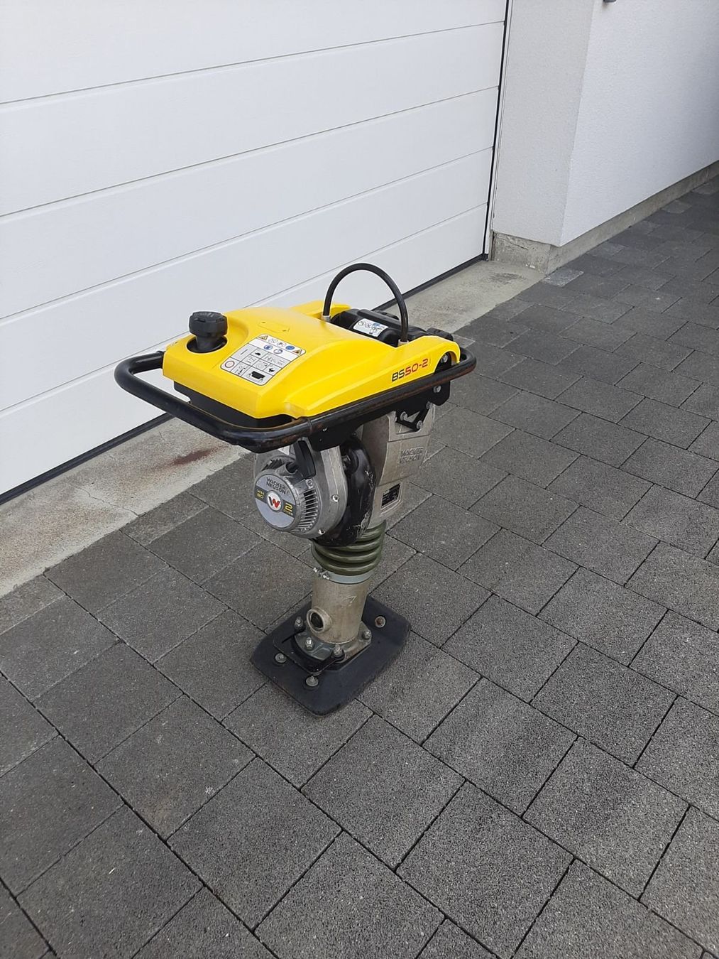 Wacker Neuson Toutes les machines: Grabenstampfer Rammer Wacker Neuson – D'occasion à Rain par Kleinmoto 1
