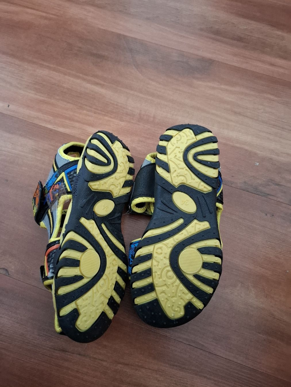 Scarpe per ragazzi: Sandalen, Gr. 34 NEU ! – Nuovo (secondo la descrizione) da Roggwil BE venduto da Konda 2