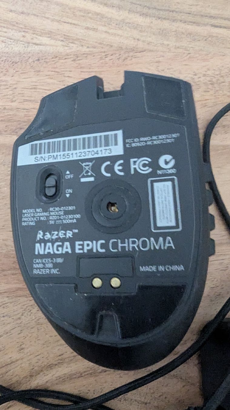 Razer Maus: Razer Naga epic chroma – Gebraucht aus Wängi von MrPsyco 2