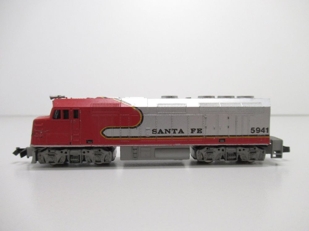 Bachmann Spur H0 Diesellok EMD GP40 – Western Maryland, DCC-fähig, Für Kurven Ab Radius 18