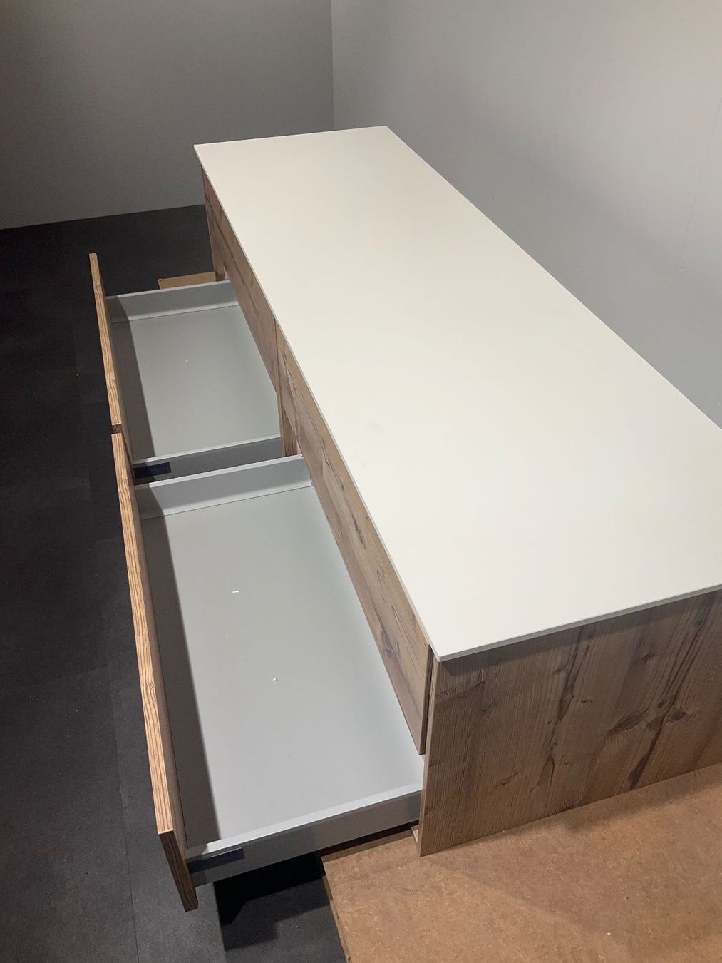 Badezimmermöbel: 112 Conform Badmöbel, Holzoptik, 180cm – Neu (gemäss Beschreibung) aus Derendingen von Meisterstuecke 1