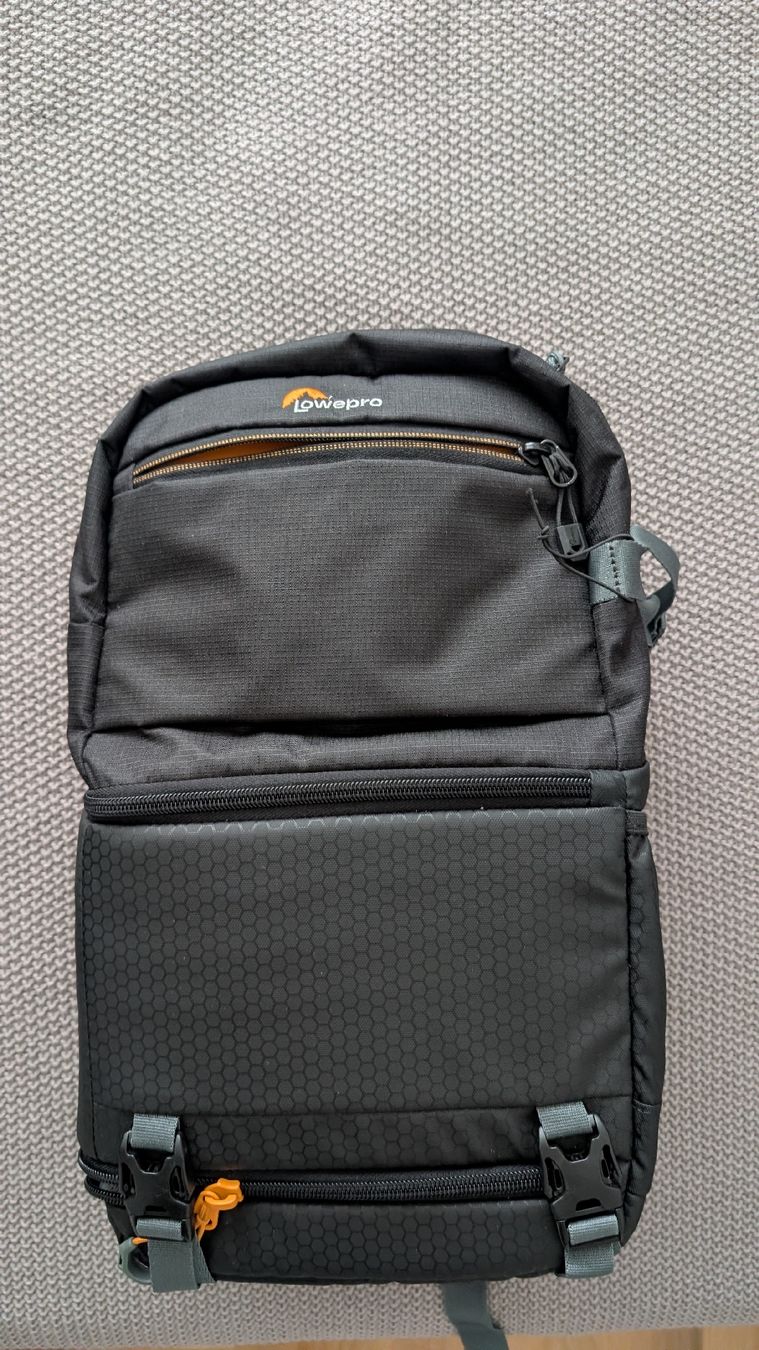Lowepro Rucksäcke: Foto Rucksack Lowepro – Gebraucht aus Bern von fpa-92