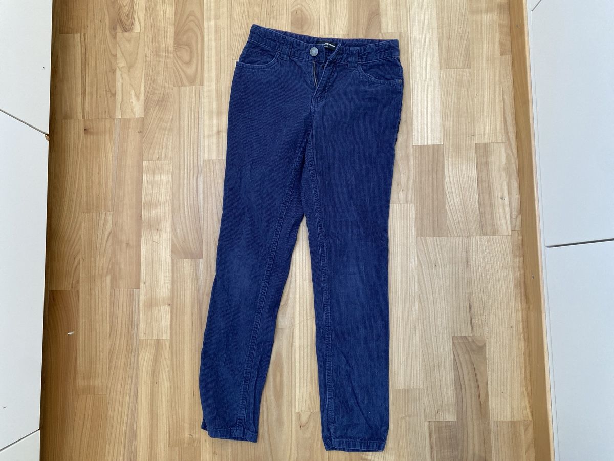 Pantalons: Hose 152, dunkelviolett – D'occasion à Basel par lxbsl