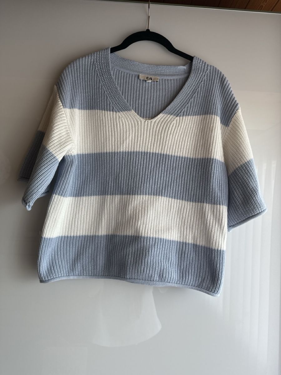 C&A Pulls & Sweat-shirts: Sommerlicher Strickpullover C&A Grösse S hellblau / weiss – Neuf (Voir description) à Buchs AG par Dasmusstduhaben