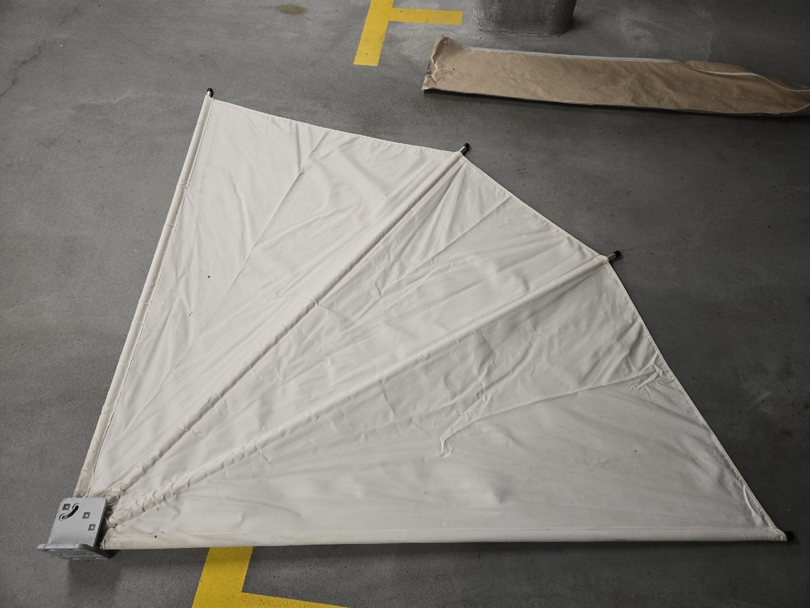 Tende: Klappbarer Windschutz aus Stoff,  2 x 2 m, nr 2 – Usato da Lyss venduto da nesholo1986