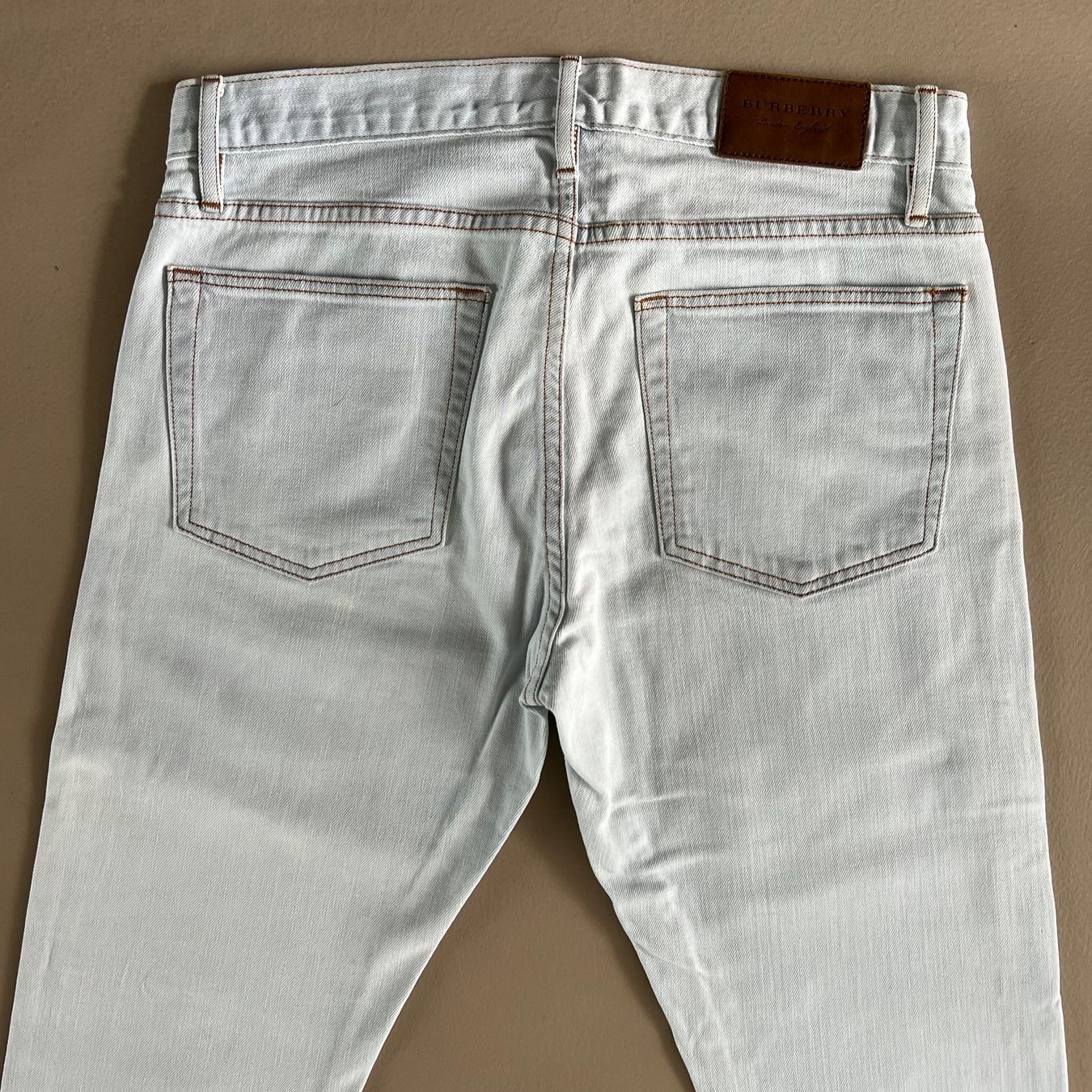 Burberry Jeans: BURBERRY Jeans 🩵 – Usato da zürich venduto da vintage12 5