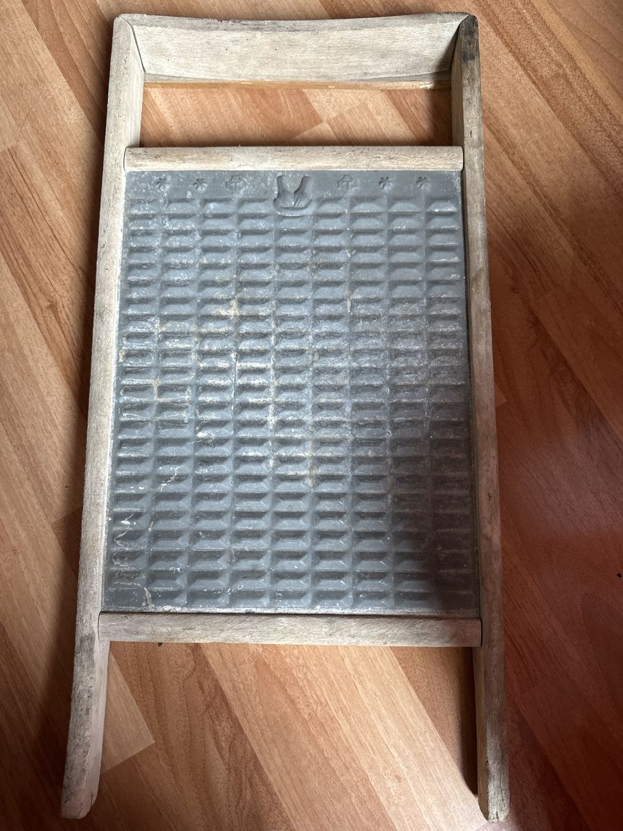 Alle Werkzeuge: Waschbrett Holz/Metall 66x23cm #3 – Gebraucht aus St.Gallen von maierm01
