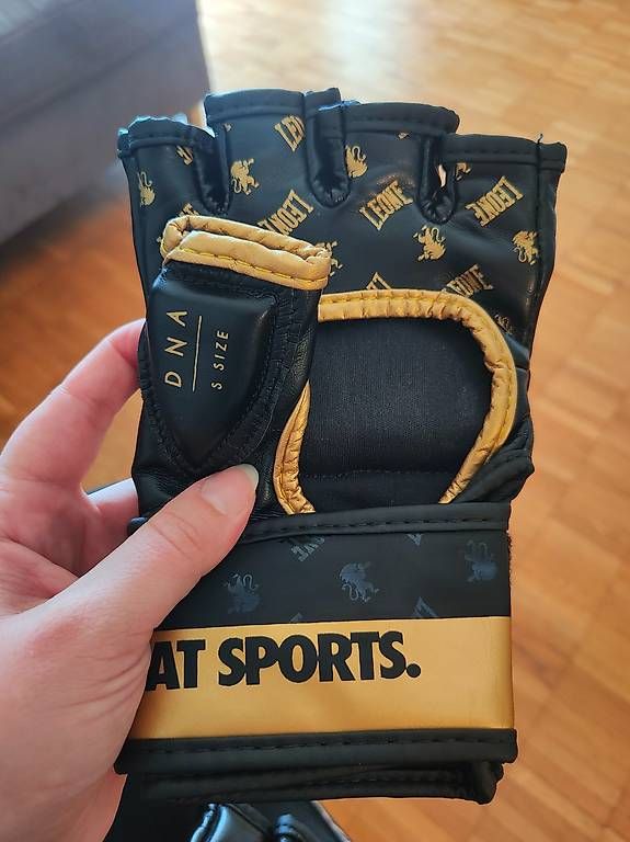 Guanti & manicotti: Boxhandschuhe grösse S – Nuovo (secondo la descrizione) da Arbon venduto da karolina_frank