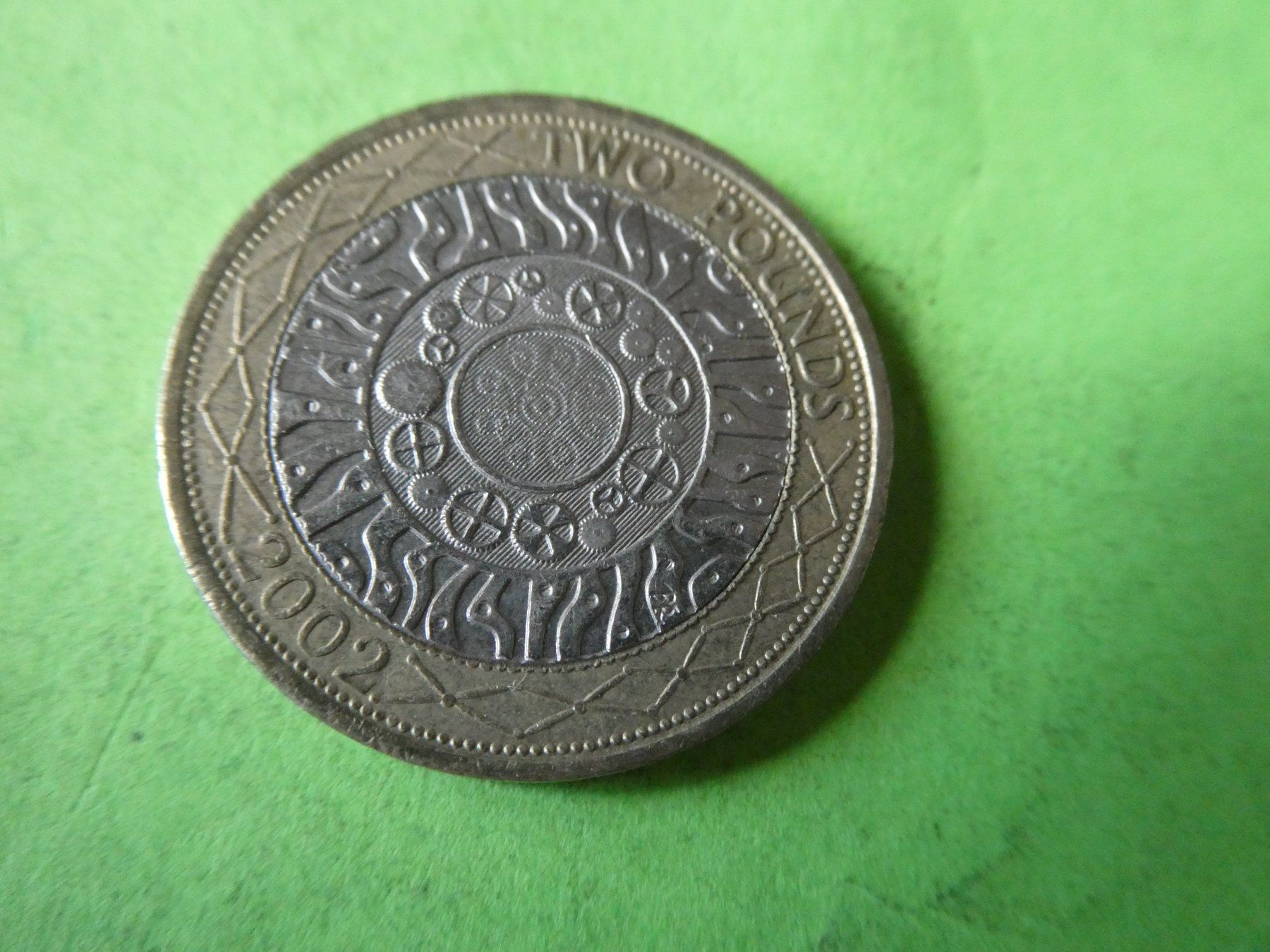 Toutes les monnaies: Grossbritannien 2002, 2 Pounds – D'occasion à Hinterforst par Rohusri 1