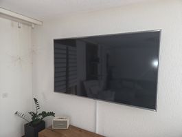 LG LCD Diagonal 194 cm