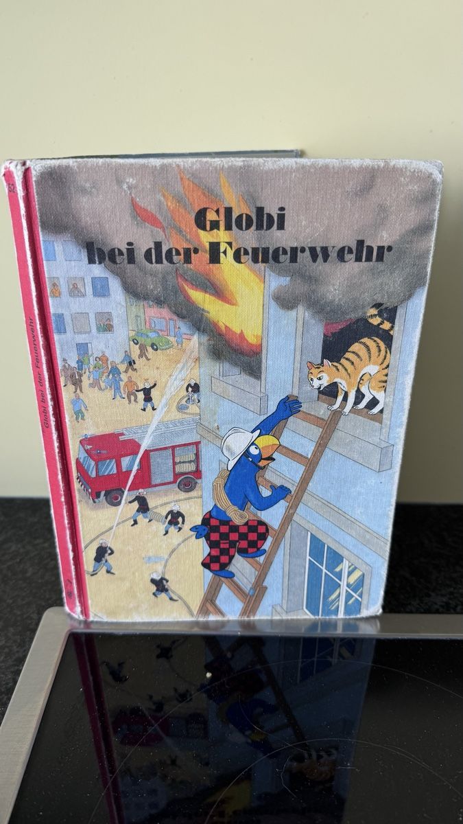 Livres: 29 Globi Bücher, inkl 1. Band – D'occasion à Hinwil par Screamli 2
