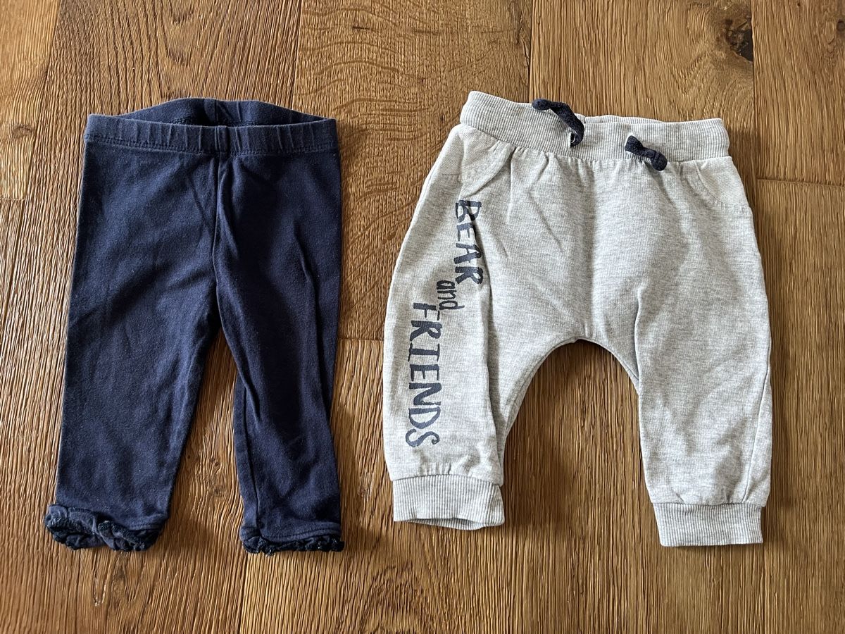Pantaloni: 2 x Hose Baby Größe 68 – Usato da Wolfwil venduto da NewGirl