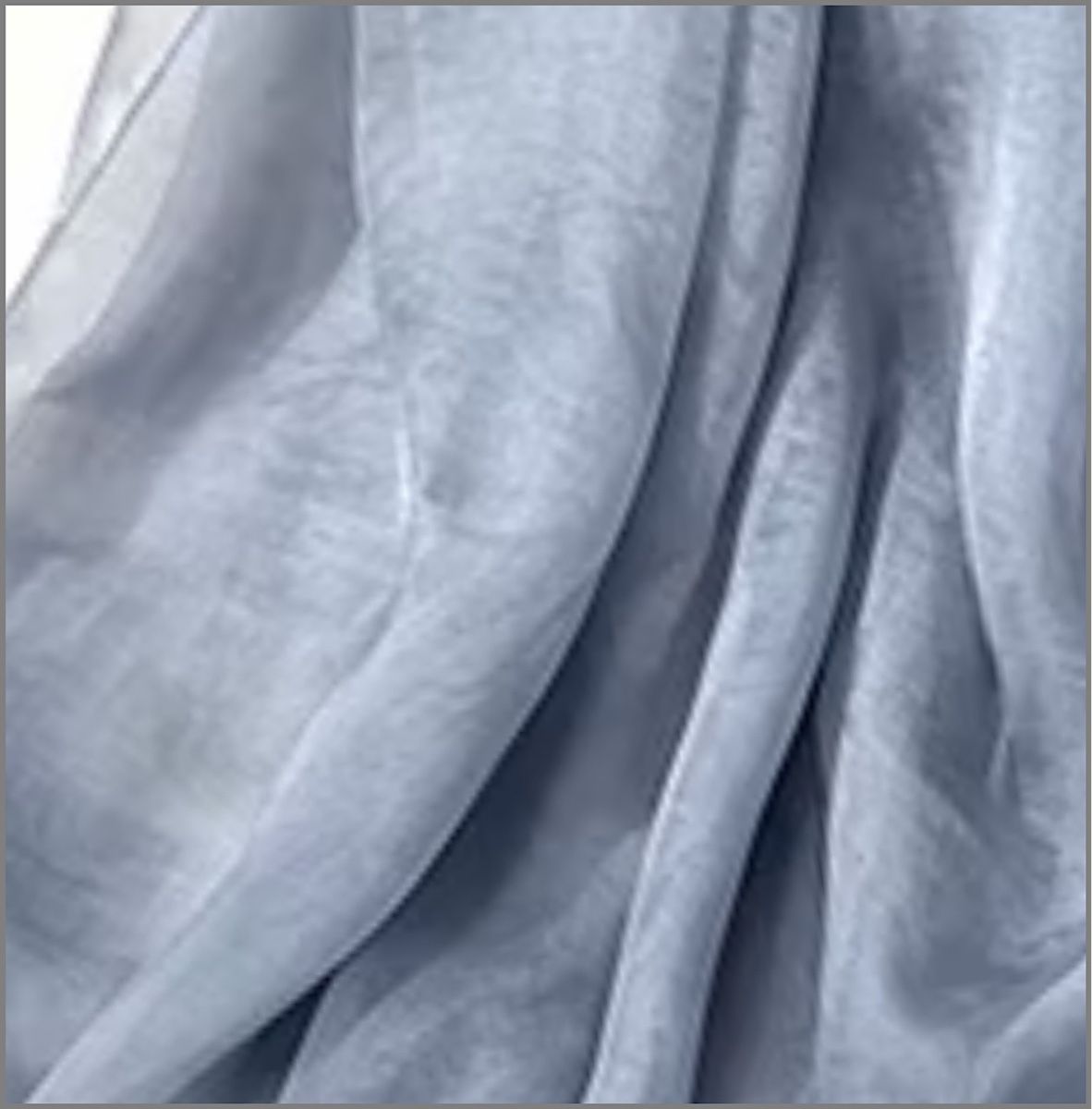 Foulards, Tücher & Schals: Écharpe soie 100% bleu-gris – Neu und originalverpackt aus Biel/Bienne von orange1 1