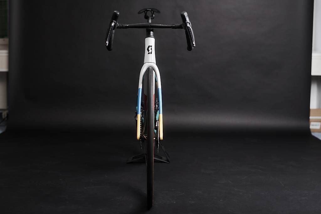 Velos: Superleichtes Scott Addict RC – Gebraucht aus Glarus von Pork_pie0 3