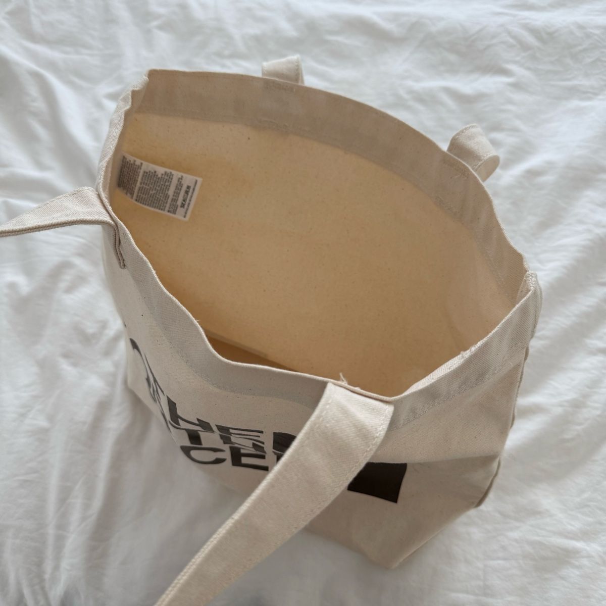 North Face Borse: Tasche North Face – Nuovo (secondo la descrizione) da Winterthur venduto da bonniescloset 1