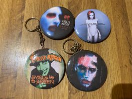 Marilyn Manson Flaschenoeffner & Ansteck Badges!