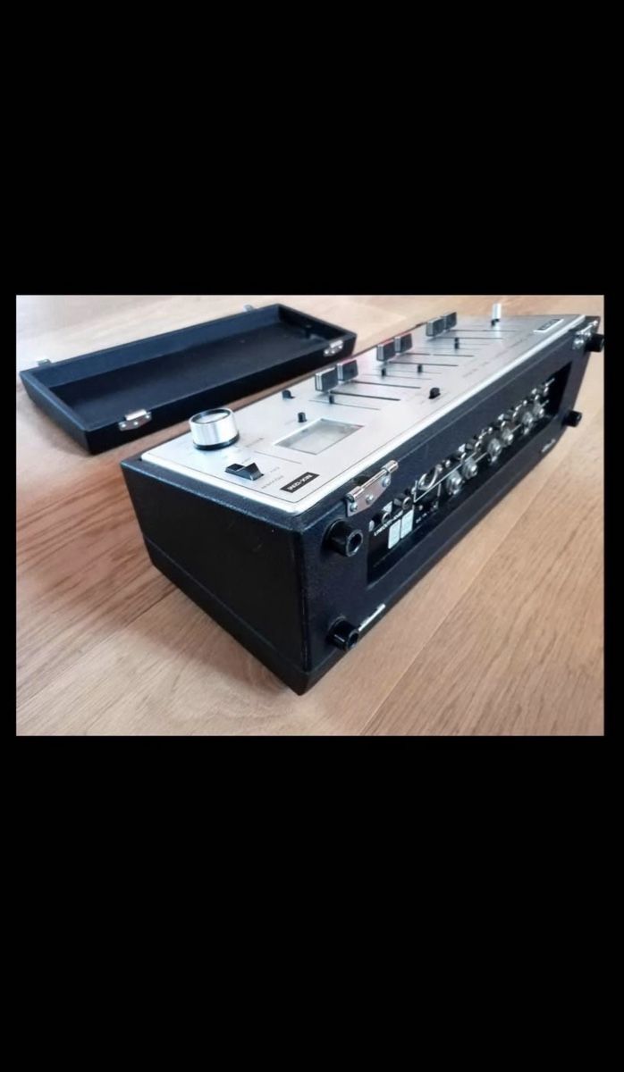 Sony Console di mixaggio: Sony MX-12 (1970) – Usato da Fribourg venduto da ger_s2sx 6