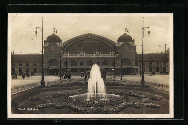 Cartoline postali: AK Basel, Bahnhof mit Springbrunnen – Usato da Berlin venduto da bartko-reher