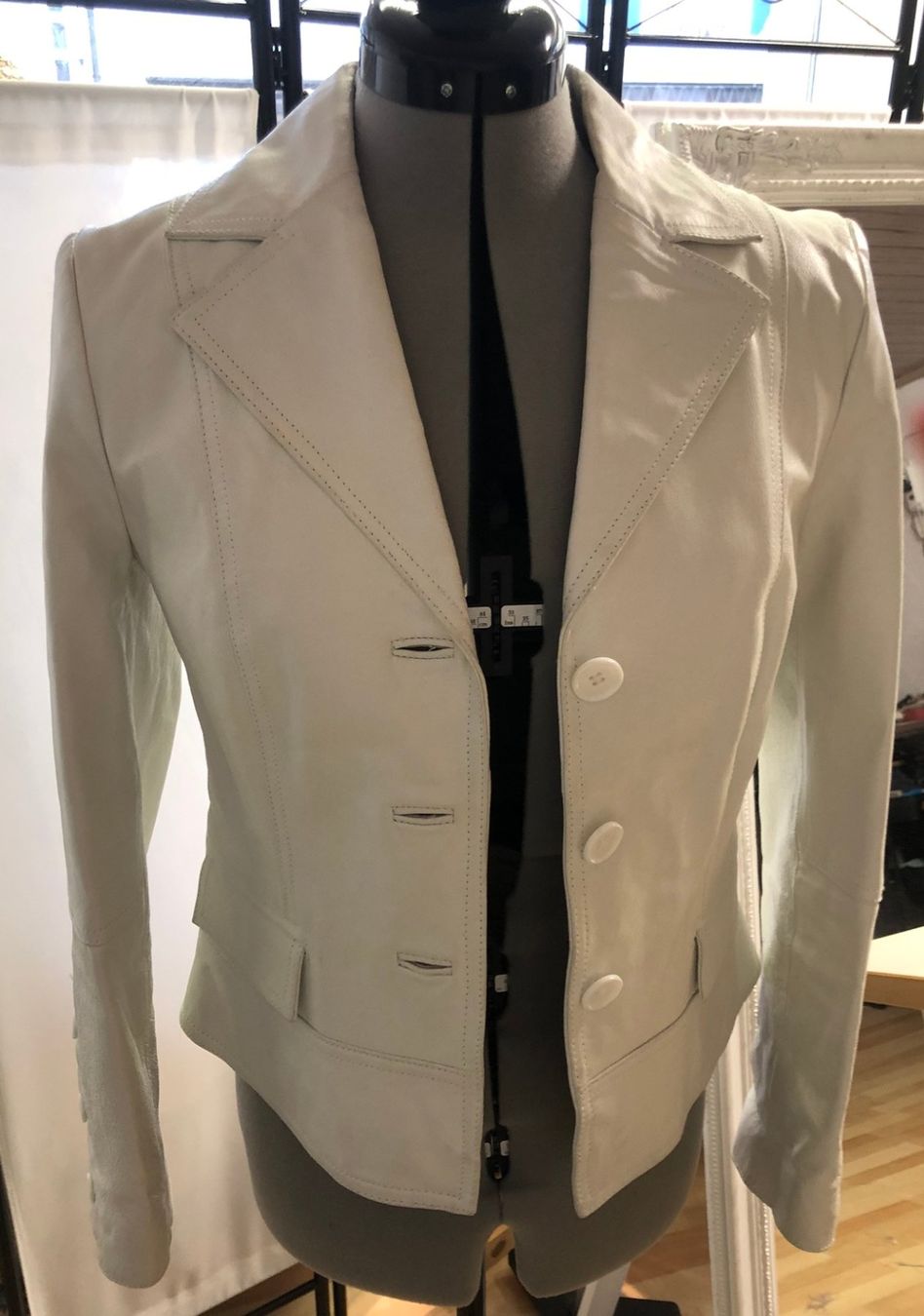 Giacche: exklusive Lederjacke – Nuovo (secondo la descrizione) da Balgach venduto da Domenica0