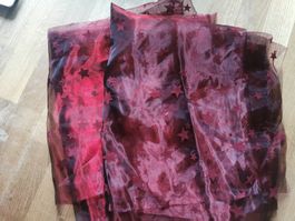 Stoff Organza dunkelrot mit Sternen neue Reste