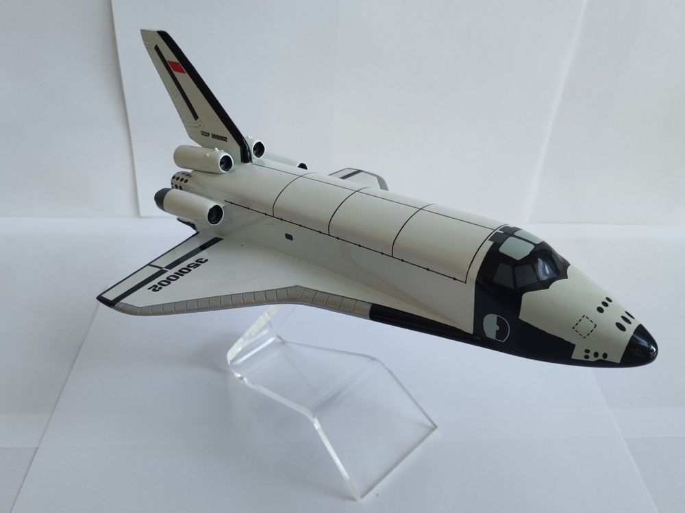 Buran 1.01 Raumfähre (OKGLI) im Massstab 1144 Kaufen auf Ricardo