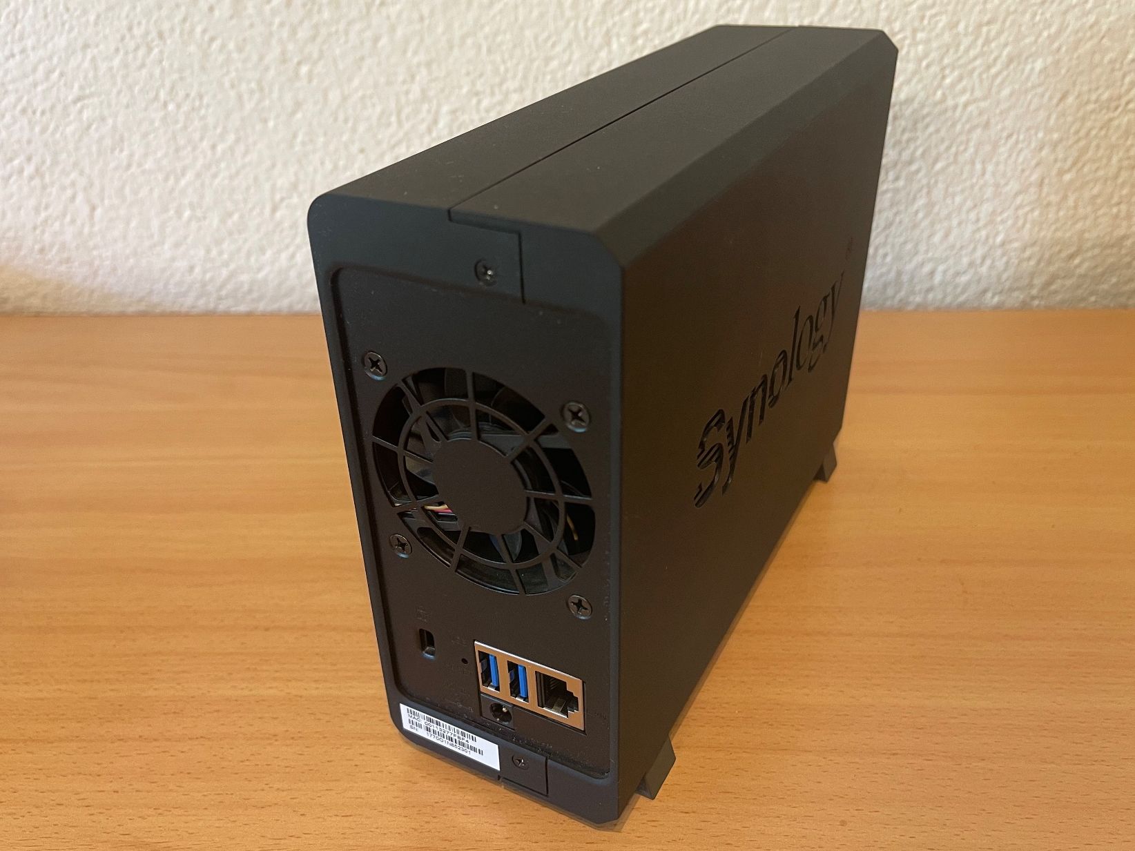 Synology Server: Synology DS116 (1 x 4TB) – Usato da Böbikon venduto da pxtr 1