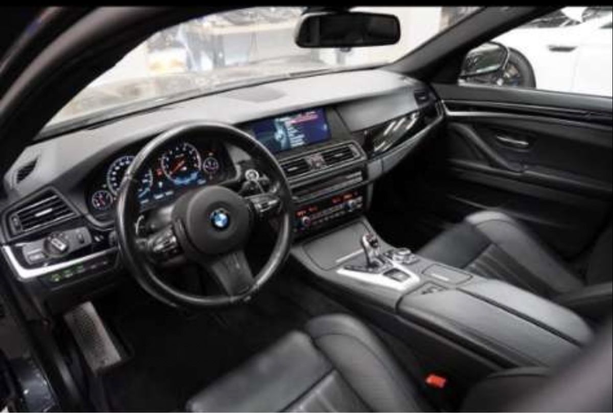 BMW Automobili: BMW M5 F10 – Usato da Sennwald venduto da ii_10 4