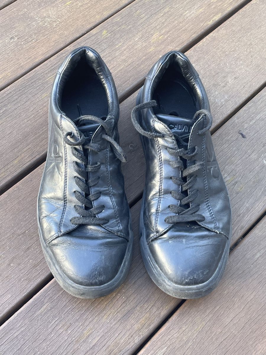 Calvin Klein Scarpe da uomo: Chaussures noires 43-44 – Usato da Commugny venduto da arm_7m7m 1