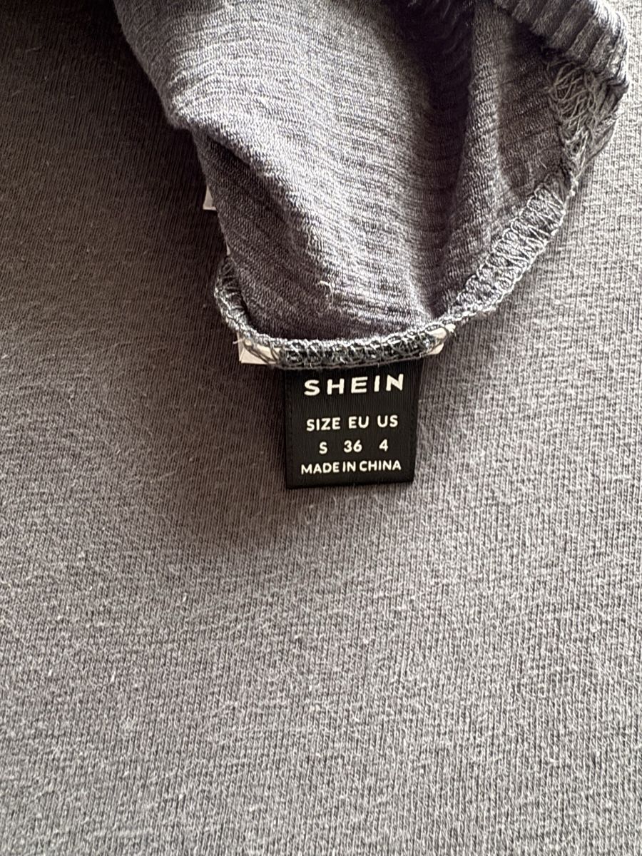 Shein Lots de vêtements: Sommertops – D'occasion à Berikon par sam_5zxf 3