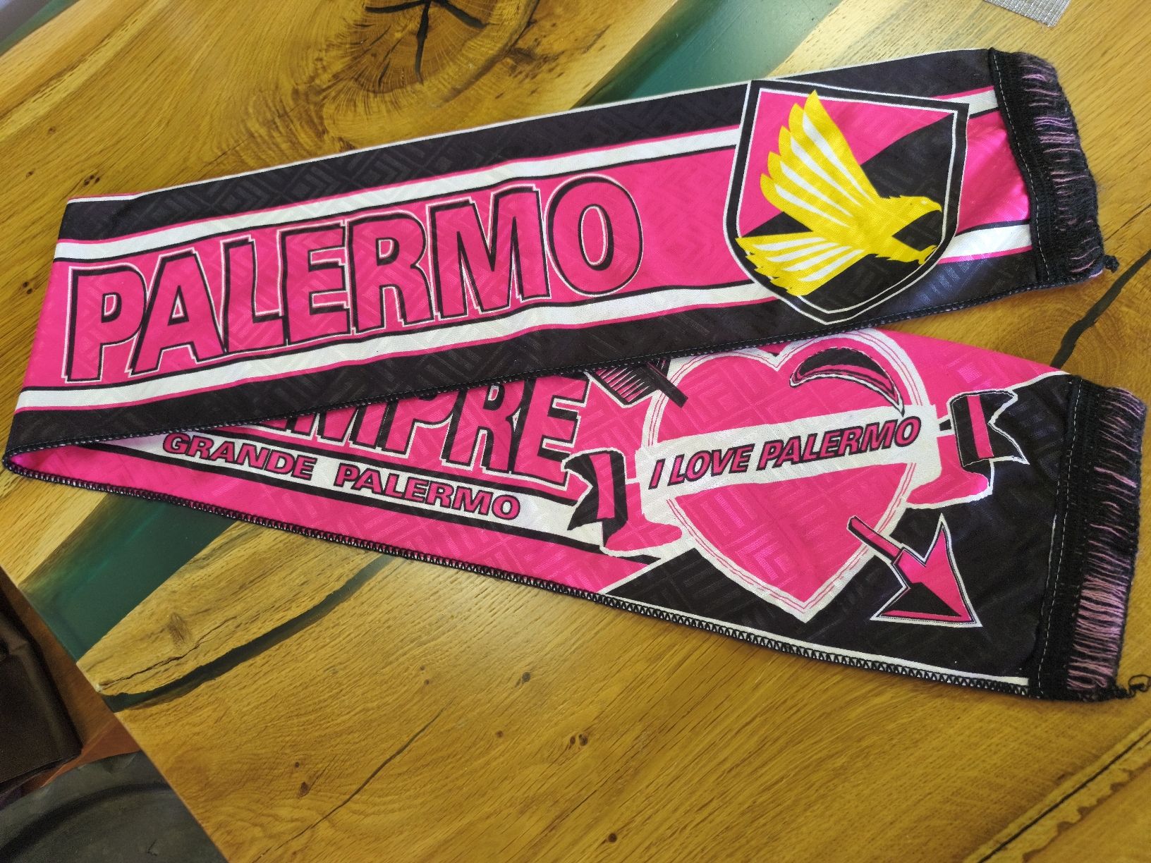 Foulards, Tücher & Schals: Fan Schal  Palermo (A2) – Gebraucht aus Künten von Schnaepplihuus
