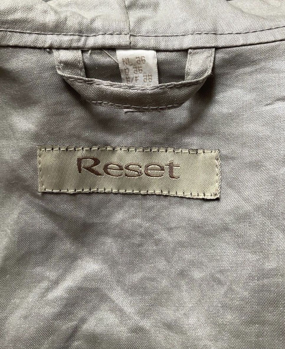 Jacken: Jacke Reset Grösse 36, silber/hellgrau – Gebraucht aus St. Gallen von Allegra_blue 3