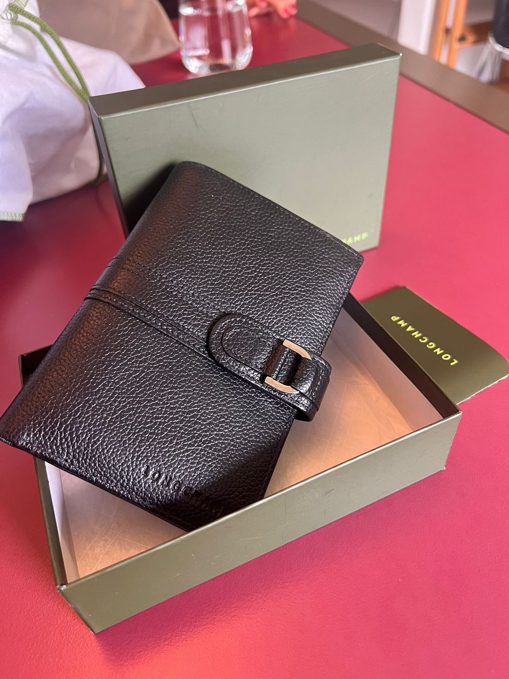 Longchamp Portamonete: Portemonnaie – Nuovo e nell'imballaggio originale da Horgen venduto da ves_8yrm 2
