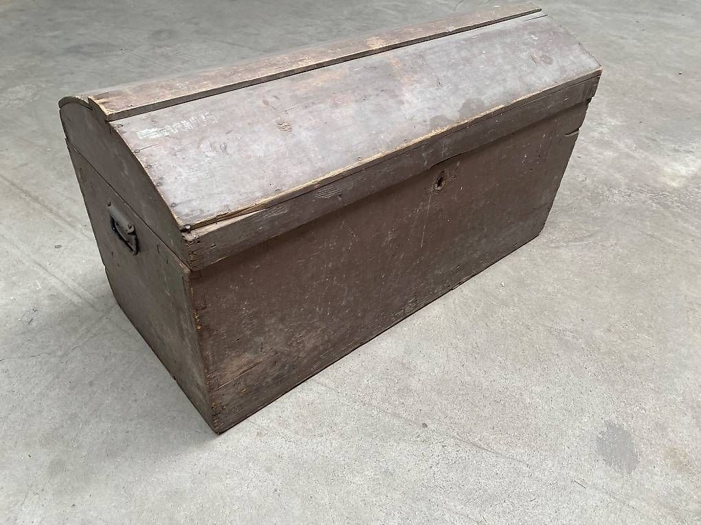 Cassapanche: Ancien Coffre/Malle en bois – Usato da Chamoson venduto da a_laroyale 4