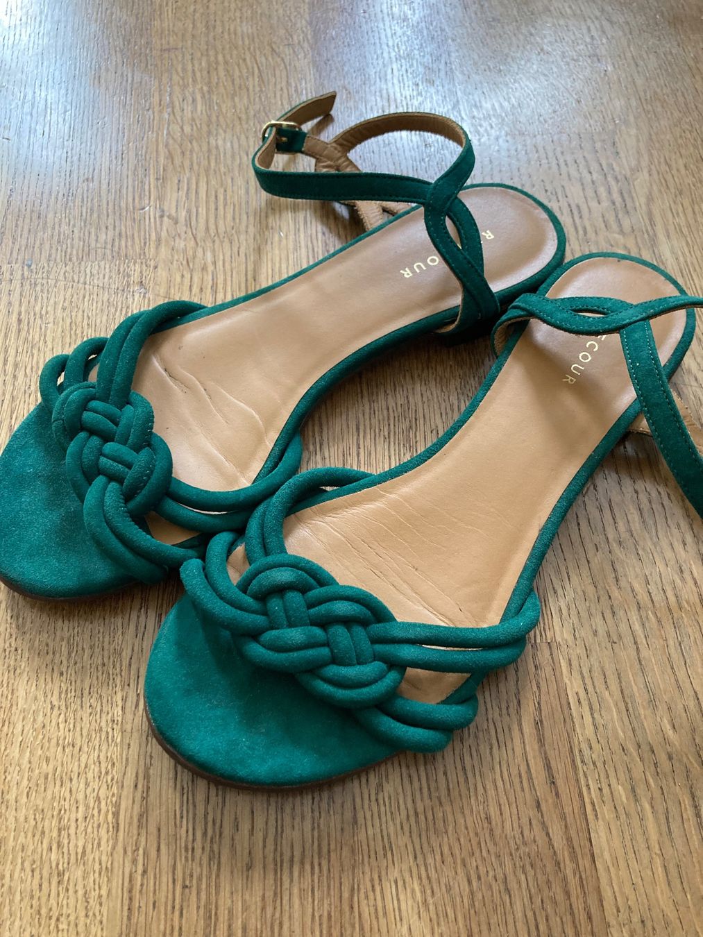 Scarpe da donna: Sandalen von Rivecour – Usato da Zürich venduto da Mauersegler