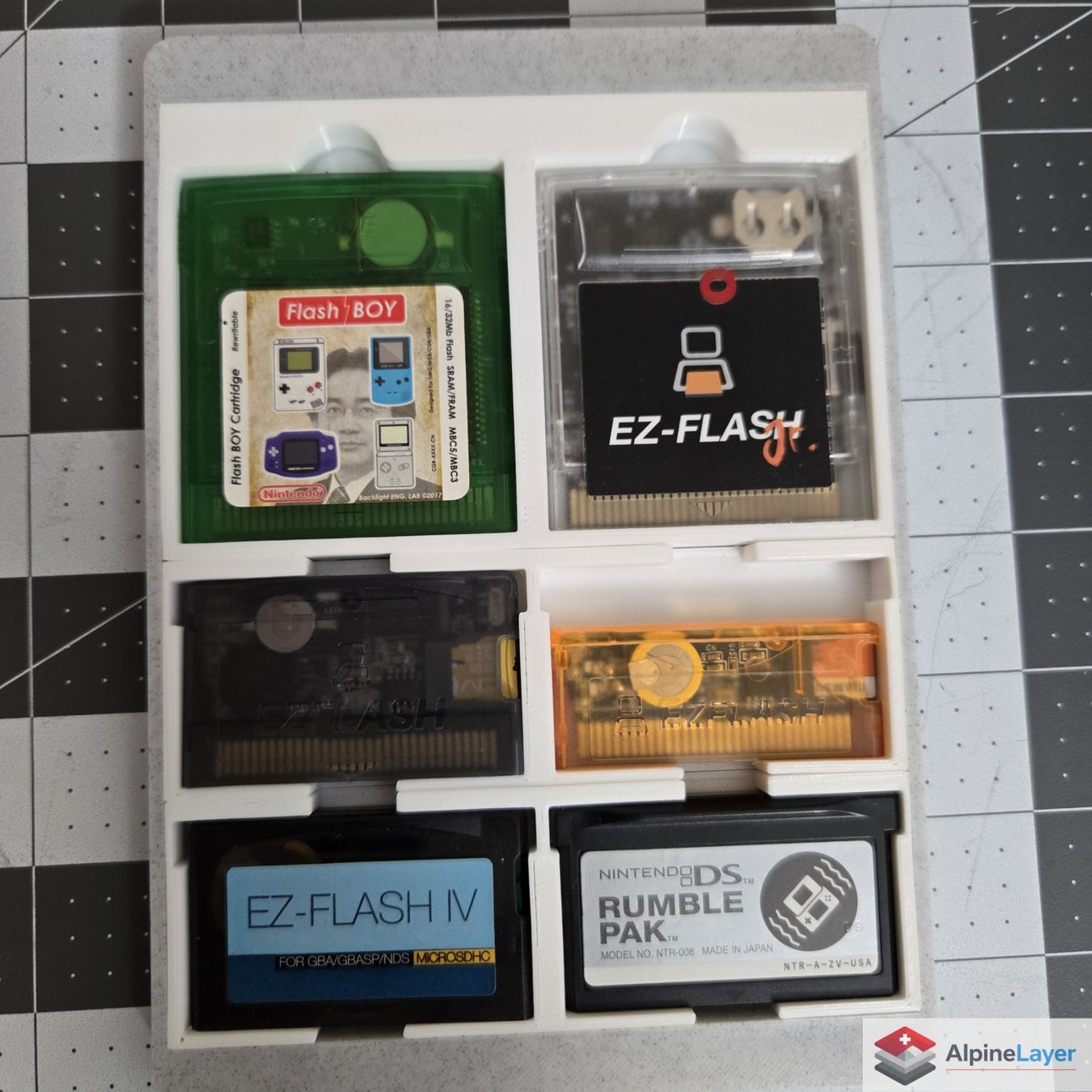 Racks & Ständer: Nintendo Cartridge Holder Bundle Stackable Set – Neu (gemäss Beschreibung) aus Losone von AlpineLayer 8