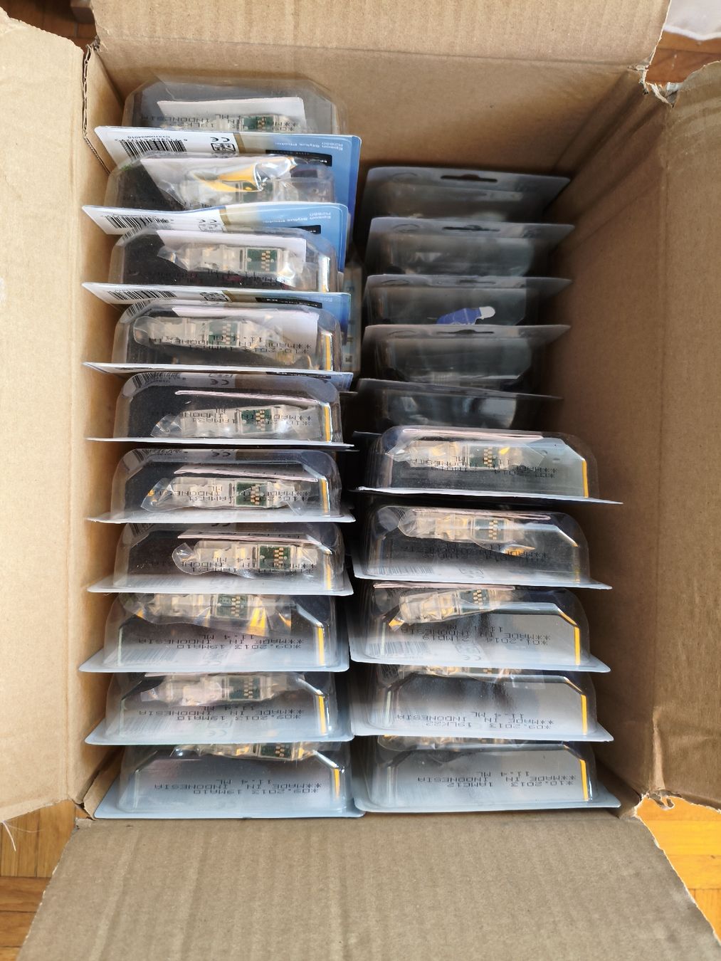 Epson Cartucce per stampanti & toner: Epson printer ink cartridges  – Nuovo (secondo la descrizione) da Renens VD venduto da kollar7