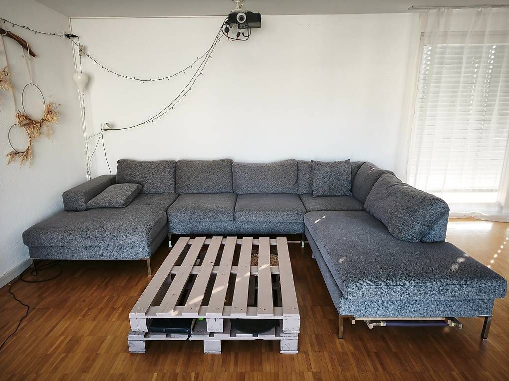 Divani: Bequemes Sofa in Grau & guter Zustand – Usato da Dietikon venduto da Annika_Sa 4