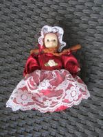 Kleine Porzellan Sammler Puppe gross 15 cm
