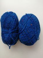Blaue Wolle meliert, 2 Knäuel für dein Strickprojekt