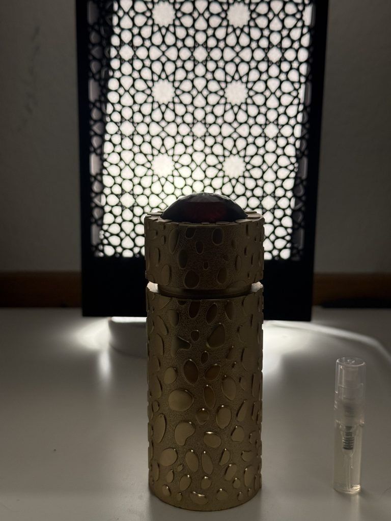 Amouage Parfums & Eau de Toilette: Ajmal Ruyah décant 2 ml – Neuf (Voir description) à Meyrin par Al_Andulsi