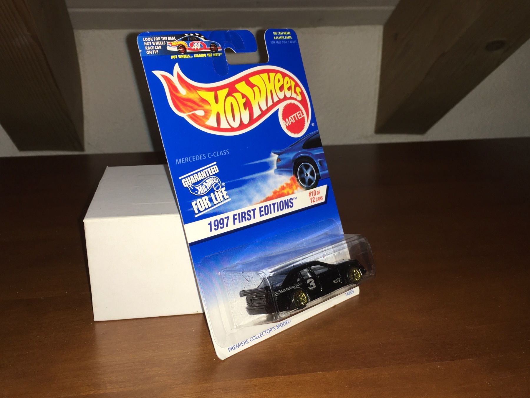 Hot Wheels Modellini d'auto: Mercedes C - Class 1/64 Hot Wheels 1997 First Editions – Nuovo (secondo la descrizione) da Wohlen AG venduto da PrivatSammlung 1