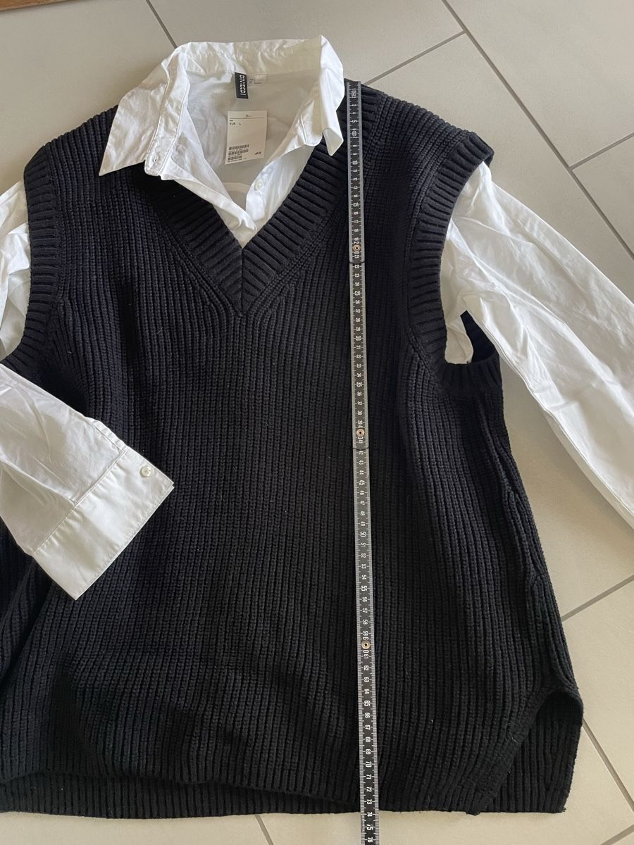 H&M Chemisiers: Pullunder mit weisser Bluse Gr L mit Etikett NEU – Neuf avec emballage d'origine à Rüti ZH par Tal_ga6N 1