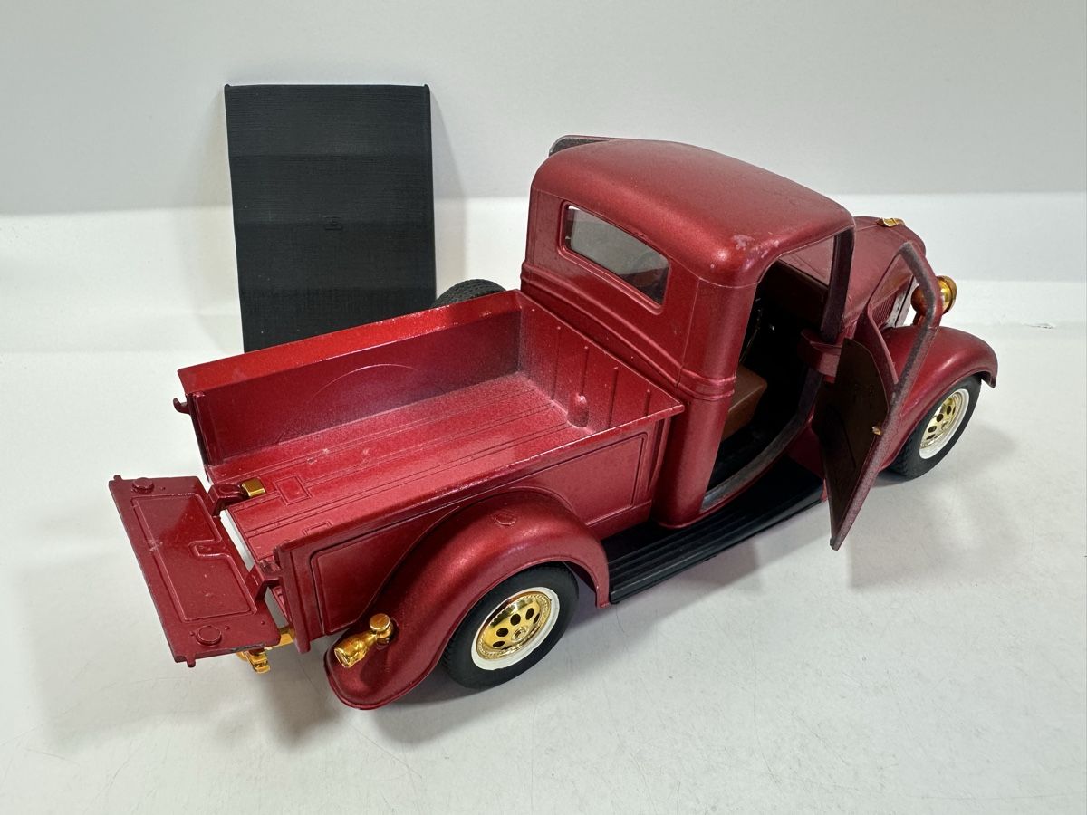 Solido Modellini d'auto: 1936 Ford V8 Pickup 1:18, mattrot, SOLIDO – Usato da Zofingen venduto da rf9_x2xt 5