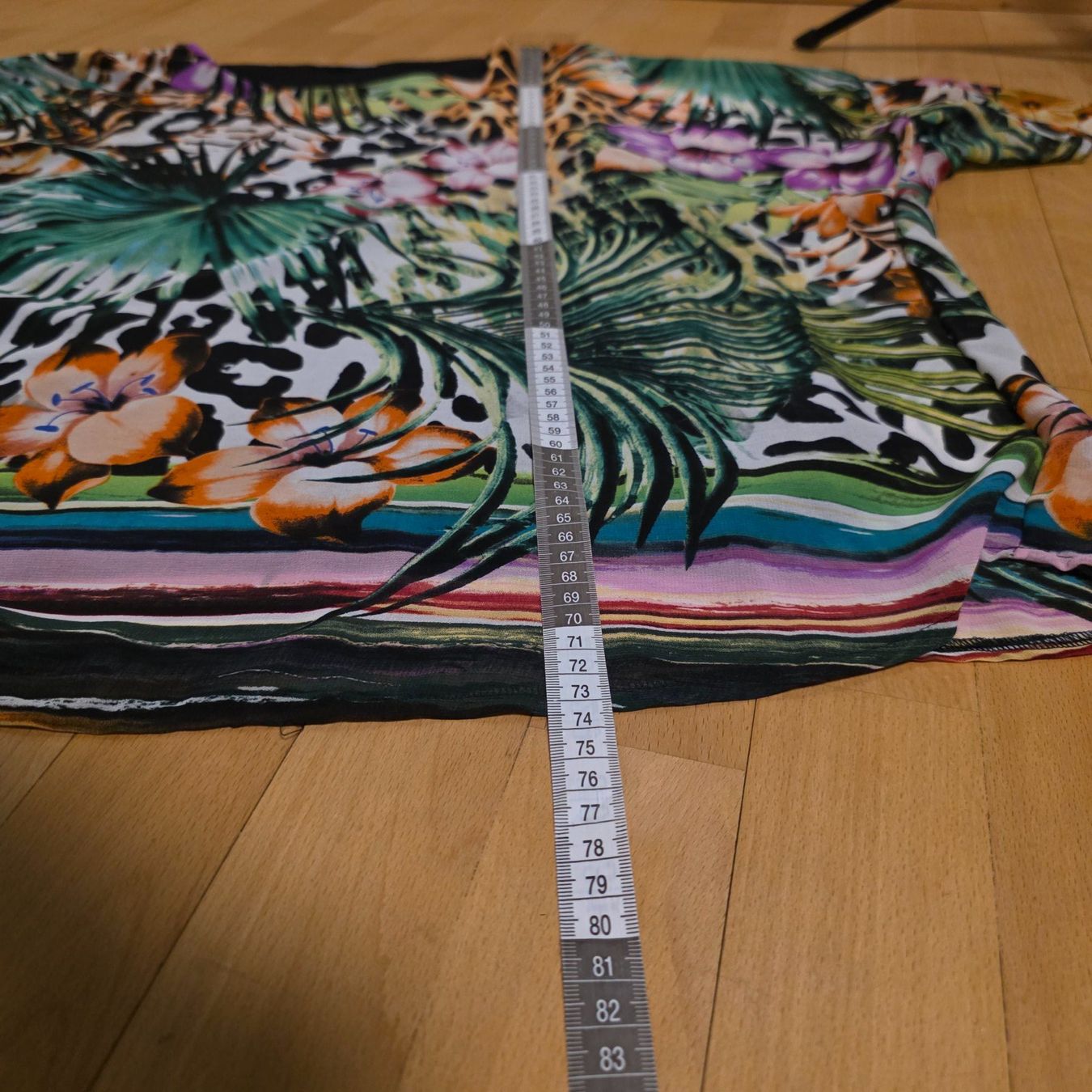 Chemisiers: Sommerliche Bluse mit Blumenmuster Gr. L/XL – D'occasion à Wald ZH par CapLux 4