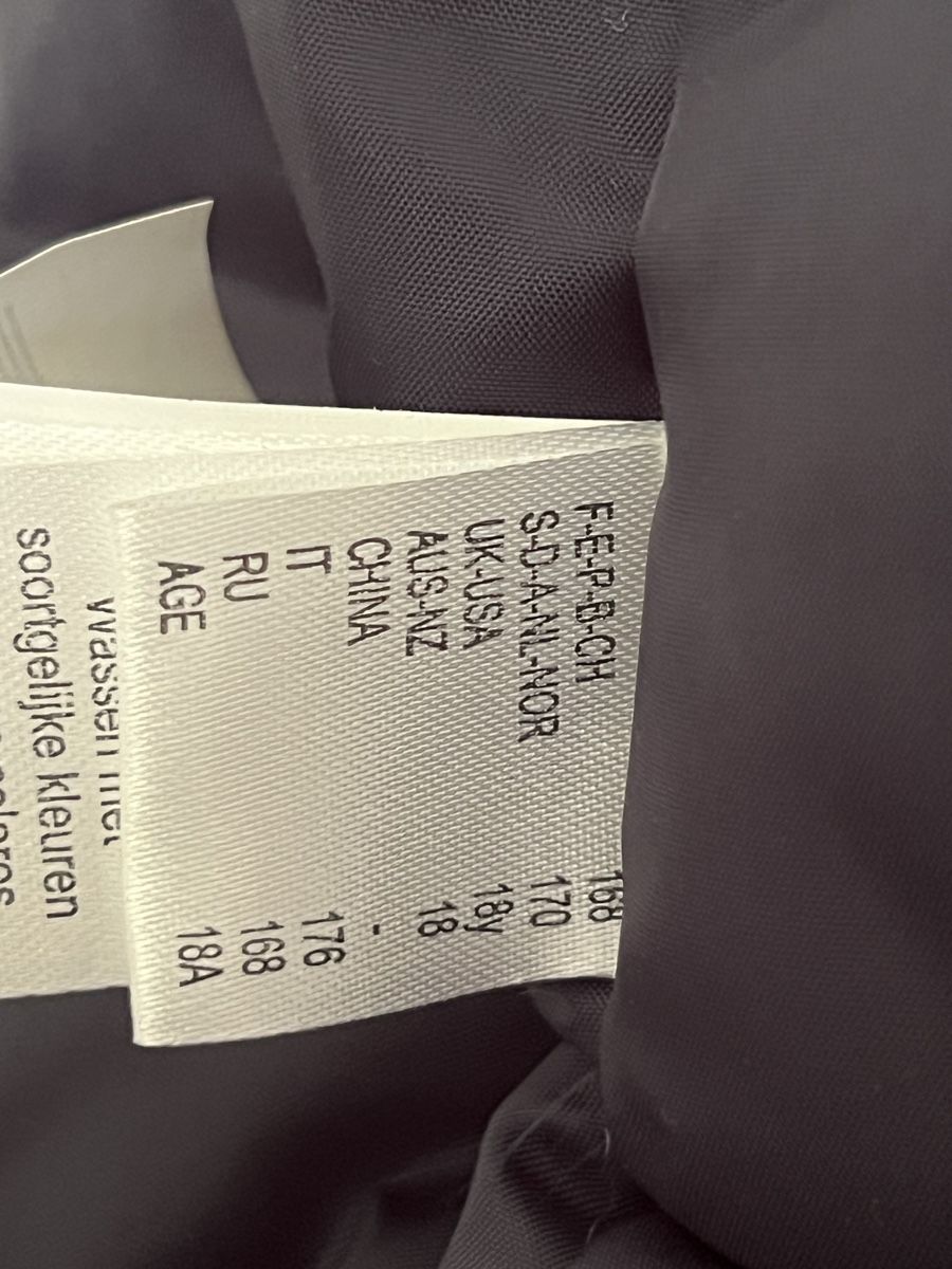 Giacche: Winterjacke blau gestreift xs-s – Nuovo (secondo la descrizione) da Küttigen venduto da Avena 4