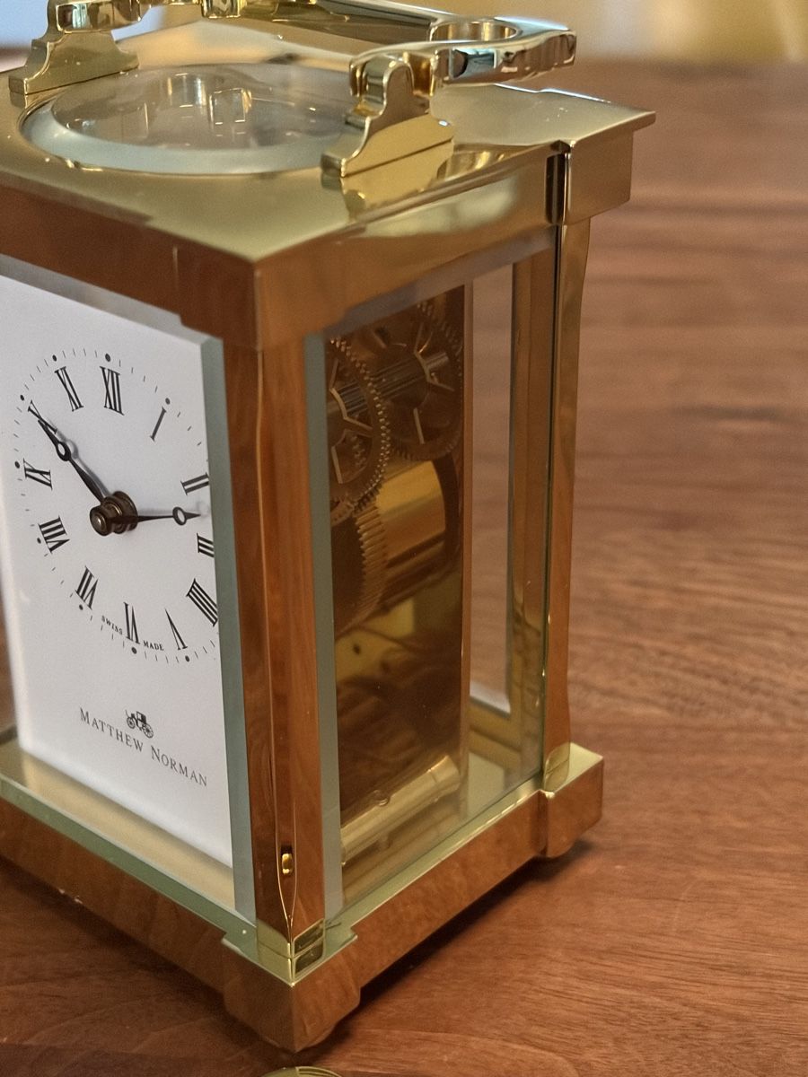 Orologi da terra & Orologi da parete: Tischuhr Mathew Norman – Usato da Zürich venduto da Airflow22 2