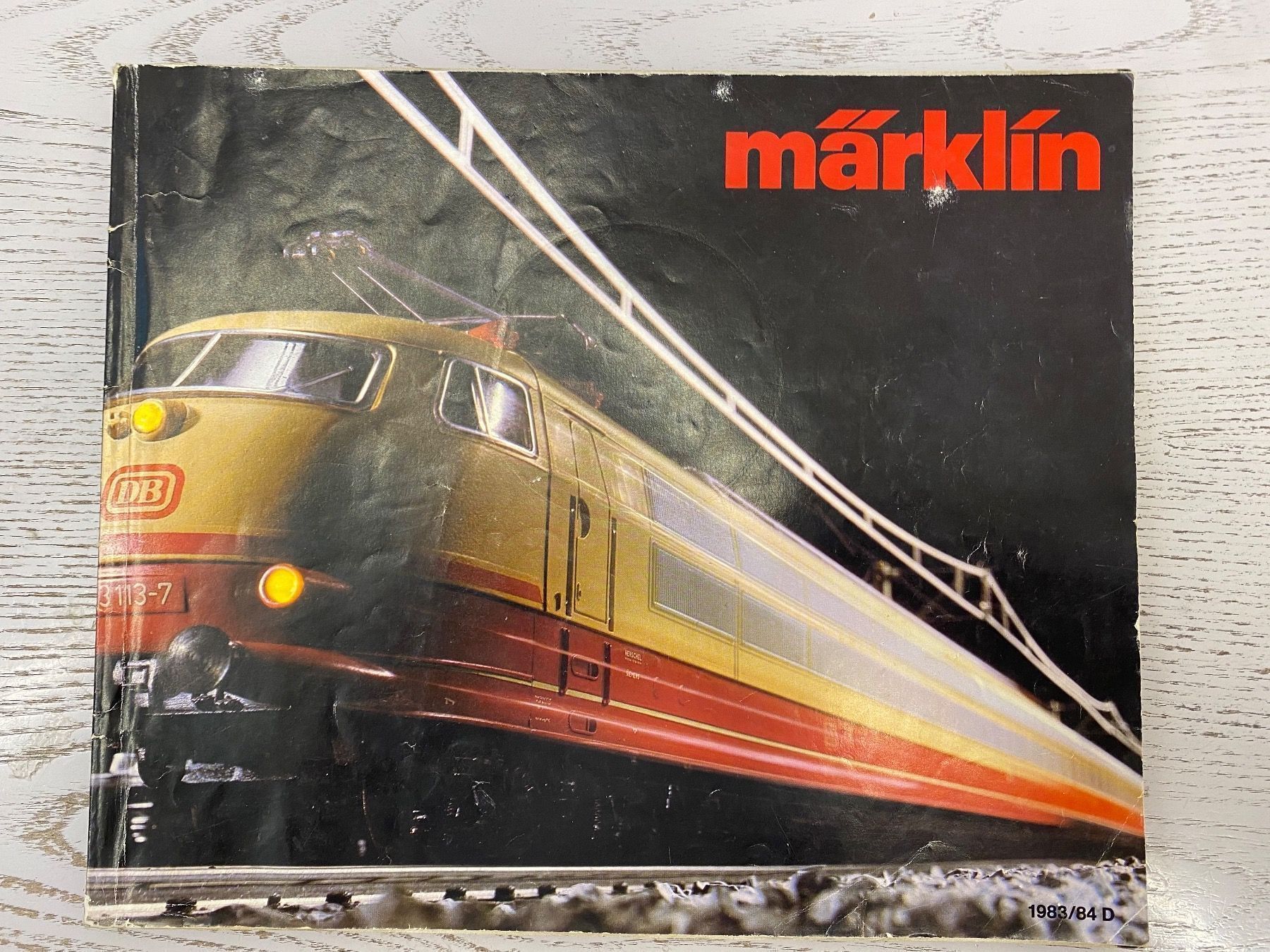 Märklin Modellini di ferrovie: Märklin Katalog 1983/84 – Usato da Lupsingen venduto da New-Haven